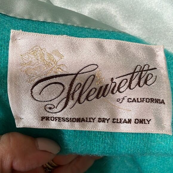 Vtg Fleurette of California green oversized short coat - Picture 10 of 13